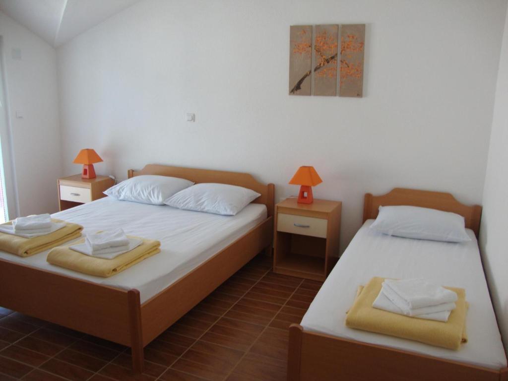 Franic Bacina Lakes Apartments Ploce  Zimmer foto